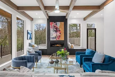 942 Peachtree Battle Circle NW, Atlanta, GA 30327 - Photo 5