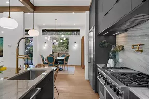 942 Peachtree Battle Cir NW, Atlanta, GA 30327 - Photo 15