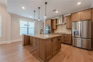 1071 Amarose Ln, Marietta, GA 30066 - Photo 9