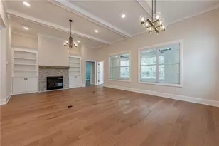 1071 Amarose Ln, Marietta, GA 30066 - Photo 13