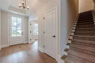 1071 Amarose Ln, Marietta, GA 30066 - Photo 3