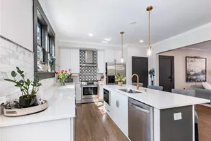 88 Peachtree Memorial Dr NW, Atlanta, GA 30309 - Photo 1