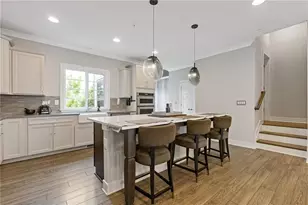 830 Stone Ridge Ln, Atlanta, GA 30324 - Photo 11