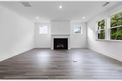 485 Kennington Walk, Loganville, GA 30052 - Photo 9