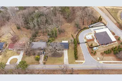 2176 Riverside Drive, Gainesville, GA 30501 - Photo 39