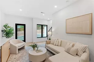 1165 Penny Ln, Atlanta, GA 30329 - Photo 19