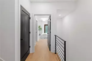1165 Penny Ln, Atlanta, GA 30329 - Photo 17