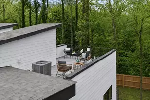 1165 Penny Ln, Atlanta, GA 30329 - Photo 31
