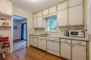 4300 Rickenbacker Way NE, Atlanta, GA 30342 - Photo 11