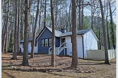 5077 Martindale Lane, Stone Mountain, GA 30088 - Photo 3