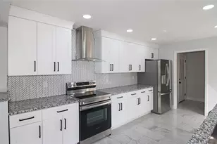 5077 Martindale Ln, Stone Mountain, GA 30088 - Photo 15