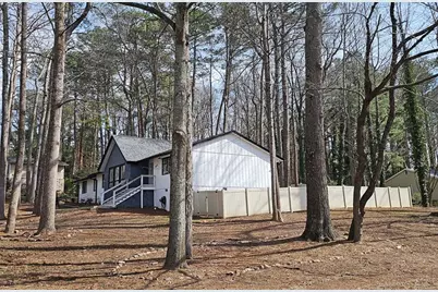 5077 Martindale Lane, Stone Mountain, GA 30088 - Photo 27