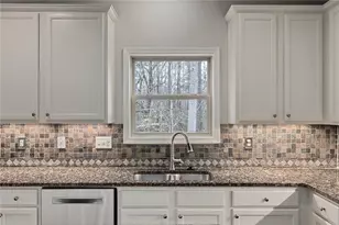 3811 Ballard Dr, Marietta, GA 30064 - Photo 19