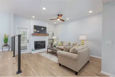 1932 Variations Drive NE, Atlanta, GA 30329 - Photo 7