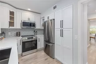 1932 Variations Dr NE, Atlanta, GA 30329 - Photo 9