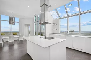 2828 Peachtree Rd NW, Atlanta, GA 30305 - Photo 9