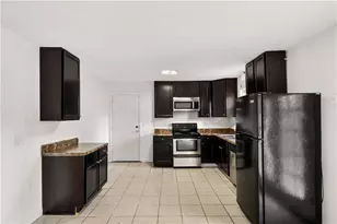 8845 Ashwood Dr, Riverdale, GA 30274 - Photo 7