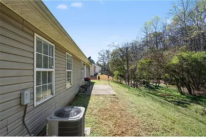 427 Shenandoah Court, Winder, GA 30680 - Photo 33