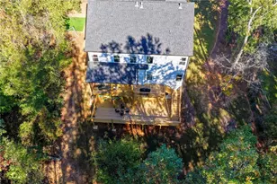 6181 Shoreland Cir, Buford, GA 30518 - Photo 91