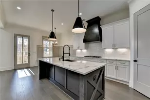 6181 Shoreland Cir, Buford, GA 30518 - Photo 15