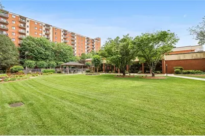 300 Johnson Ferry Road NE #B804, Sandy Springs, GA 30328 - Photo 29