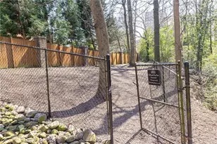 3235 Roswell Rd NE, Atlanta, GA 30305 - Photo 41