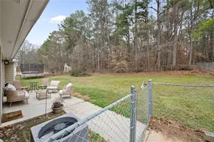 1405 La Maison Dr, Lawrenceville, GA 30043 - Photo 19