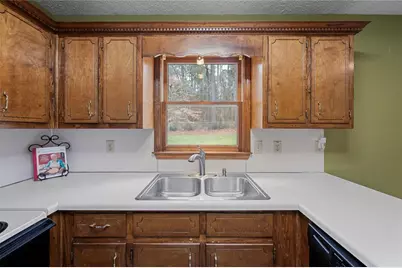 1405 La Maison Drive, Lawrenceville, GA 30043 - Photo 9