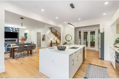 1045 Shepherds Lane NE, Atlanta, GA 30324 - Photo 19