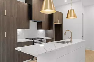 1169 Penny Ln, Atlanta, GA 30329 - Photo 5