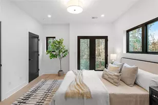 1169 Penny Ln, Atlanta, GA 30329 - Photo 17