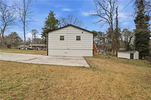 1332 Pineglen Dr, Riverdale, GA 30296 - Photo 31