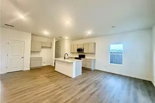 5471 Allegro Ln, Flowery Branch, GA 30542 - Photo 9