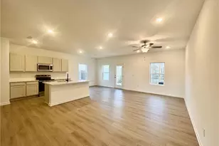 5471 Allegro Ln, Flowery Branch, GA 30542 - Photo 7