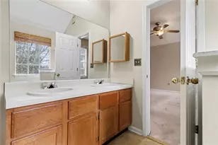 6811 Edmonton Ct, Lithonia, GA 30058 - Photo 27