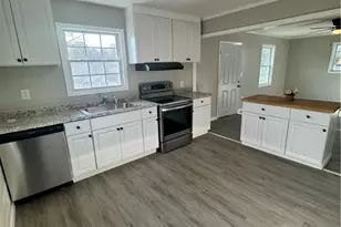 42 Busha St, Toccoa, GA 30577 - Photo 3