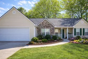 940 Willow Springs Ct, Loganville, GA 30052 - Photo 1