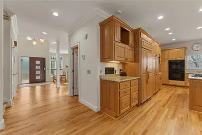 180 Grogans Landing, Atlanta, GA 30350 - Photo 25