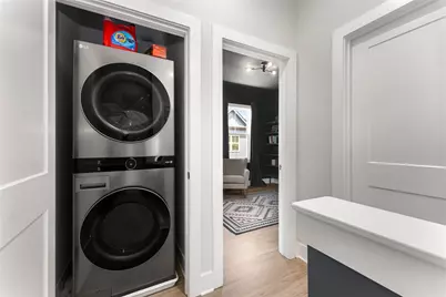 167 Color Circle SE, Atlanta, GA 30317 - Photo 17