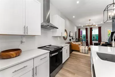 167 Color Circle SE, Atlanta, GA 30317 - Photo 9