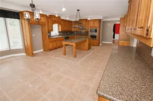 10060 Buice Rd, Alpharetta, GA 30022 - Photo 37