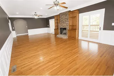 10060 Buice Road, Alpharetta, GA 30022 - Photo 29