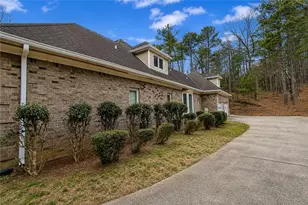 10060 Buice Rd, Alpharetta, GA 30022 - Photo 7