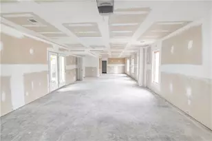 10060 Buice Rd, Alpharetta, GA 30022 - Photo 67