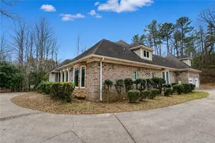 10060 Buice Rd, Alpharetta, GA 30022 - Photo 3