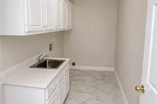 10060 Buice Rd, Alpharetta, GA 30022 - Photo 77
