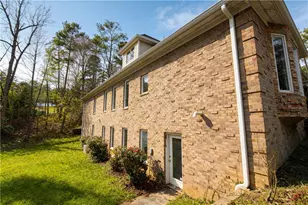 10060 Buice Rd, Alpharetta, GA 30022 - Photo 7