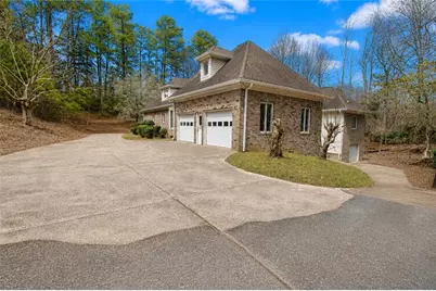 10060 Buice Road, Alpharetta, GA 30022 - Photo 9