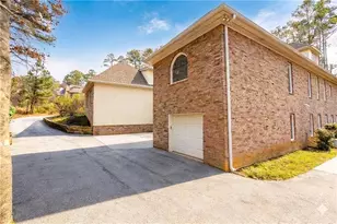 10060 Buice Rd, Alpharetta, GA 30022 - Photo 11