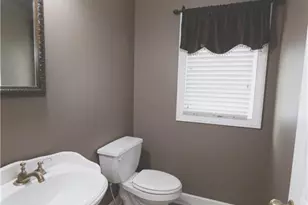 10060 Buice Rd, Alpharetta, GA 30022 - Photo 31